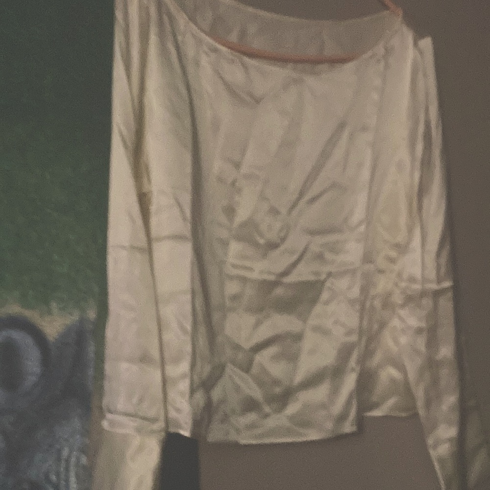 Silk Madison white silk blouse with cuffs size of